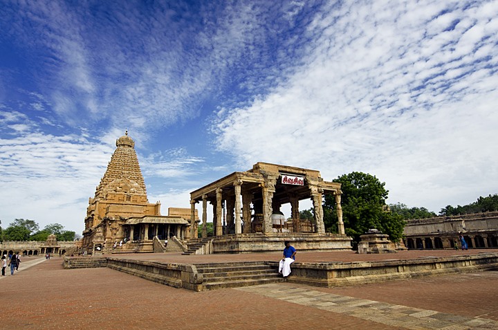 Places to visit in Thanjavur Tamil Nadu 005 15 beautiful photos of Thanjavur big temple