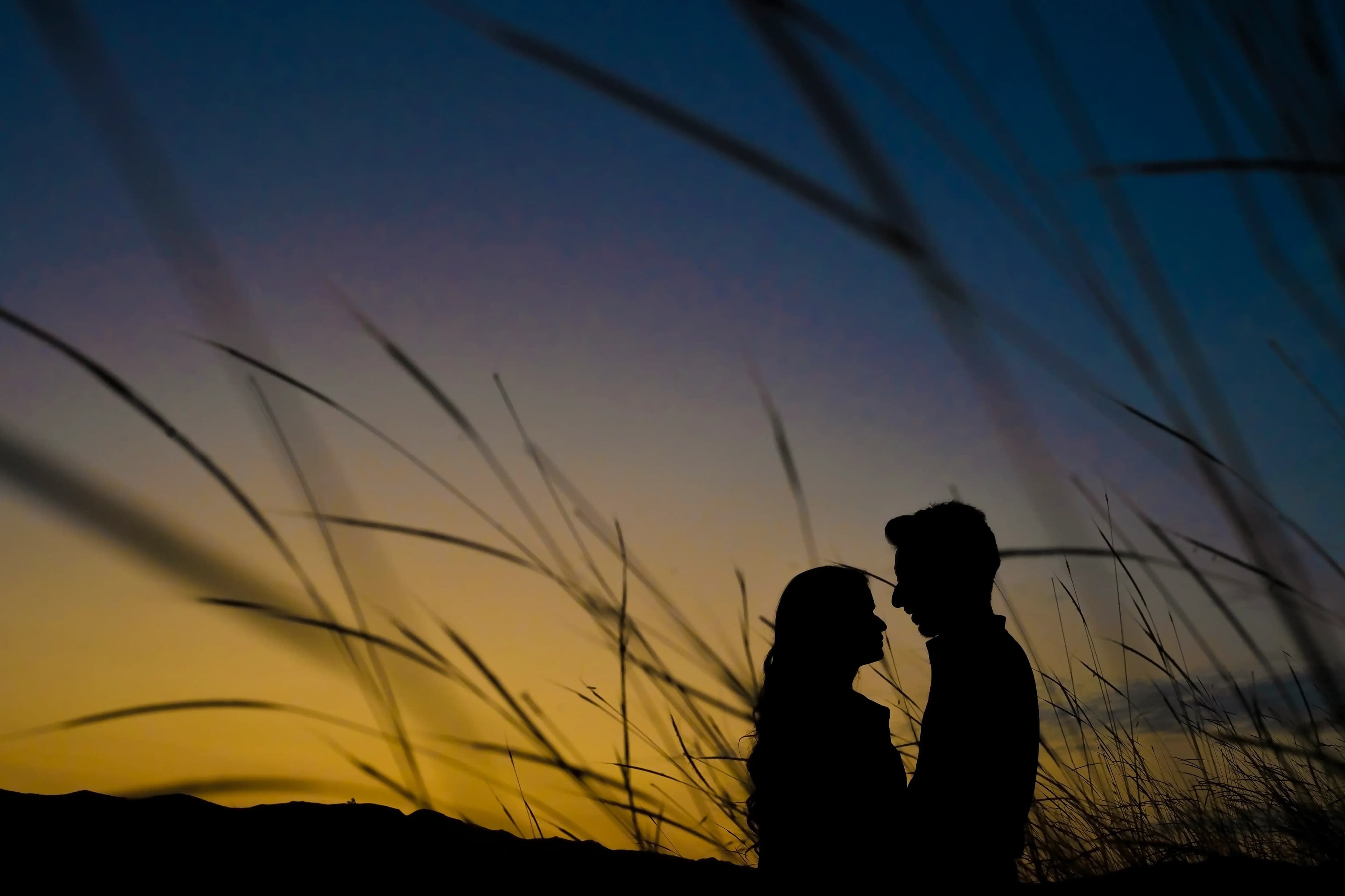 Kavya & Dev — Ambrai Ghat Portraits — frame 3
