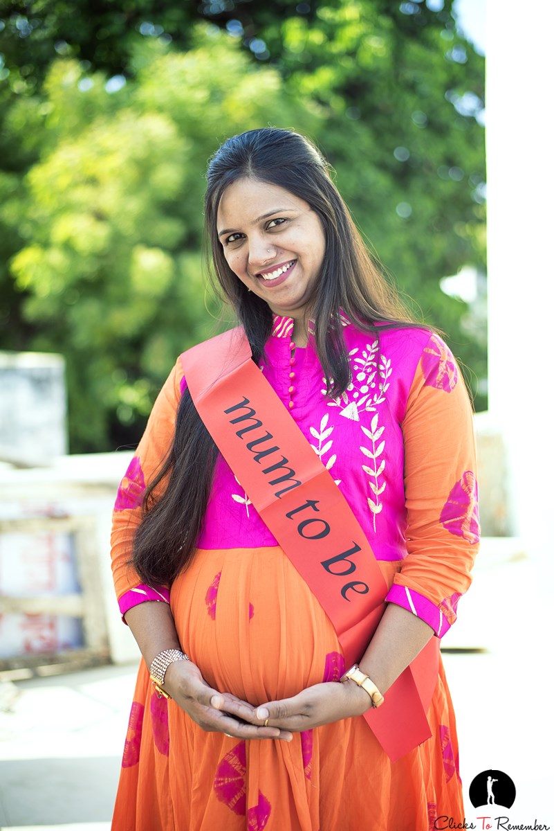 Beautiful Maternity Photography in Udaipur 023 Beautiful maternity photographs of an Indian couple, Swati & Anshul, at Udaipur Rajasthan.